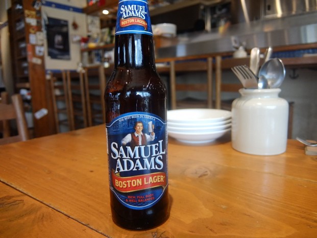 SAMUEL ADAMS Boston Lager beer